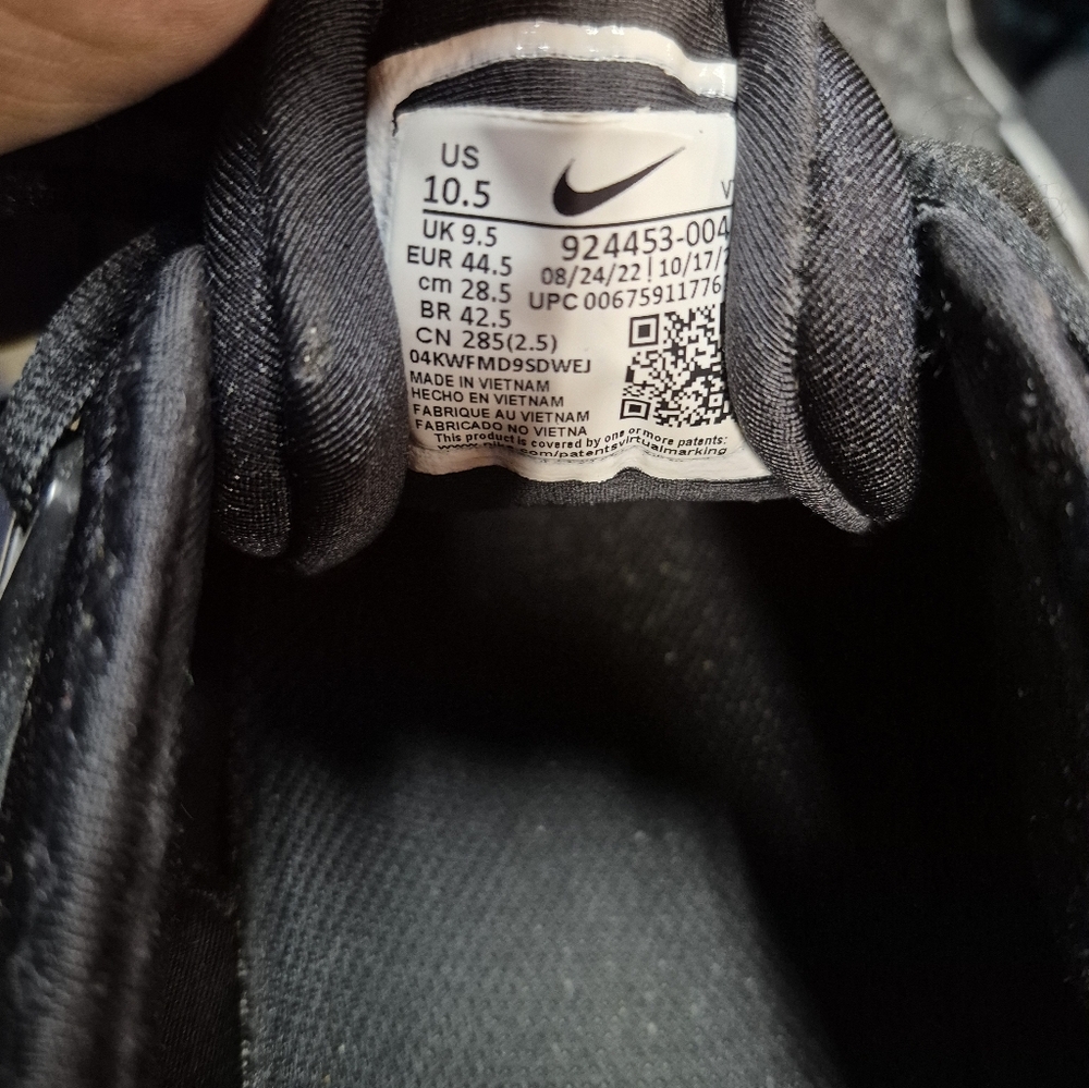 Nike AirMax Size 10.5 - Picture 6 of 6